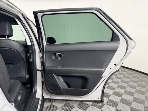 Used 2025 Hyundai Ioniq 5 SEL image 38