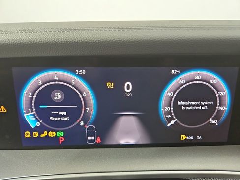 New 2025 Volkswagen Tiguan S image 15