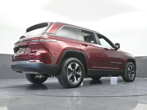 Used 2024 Jeep Grand Cherokee Limited 4xe AWD/4WD image 63