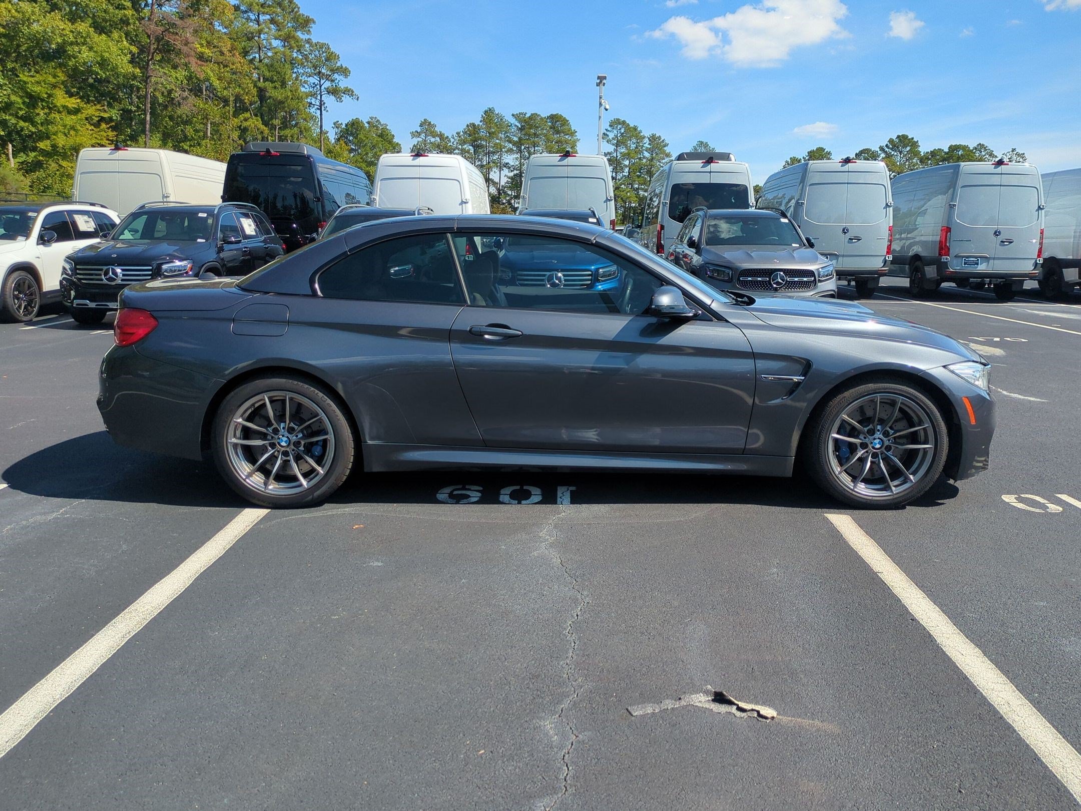 Used 2015 BMW M4 Convertible RWD image 11