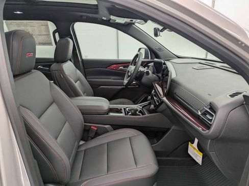 New 2026 Chevrolet Traverse Z71 image 23