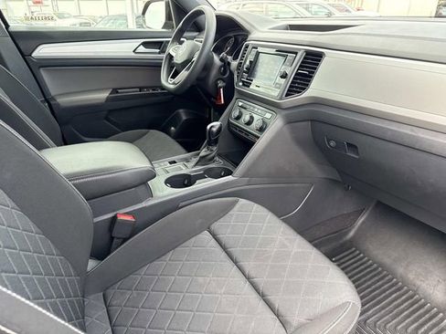 Used 2021 Volkswagen Atlas Cross Sport S image 18