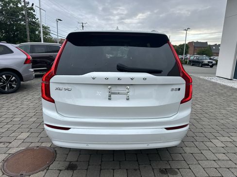 Used 2023 Volvo XC90 B5 Core w/ Climate Package AWD/4WD image 26