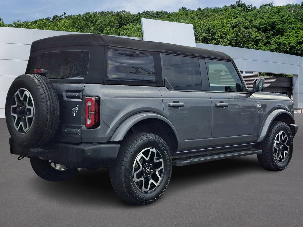 Used 2023 Ford Bronco Outer Banks AWD/4WD image 6