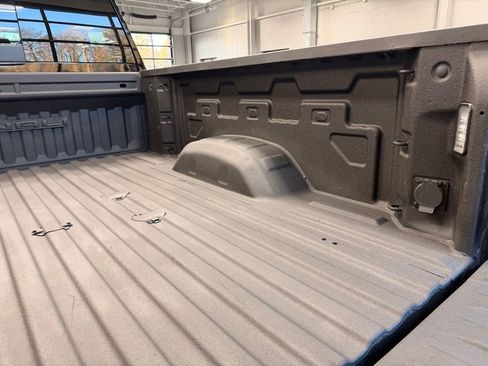 Used 2023 GMC Sierra 2500 Denali image 11