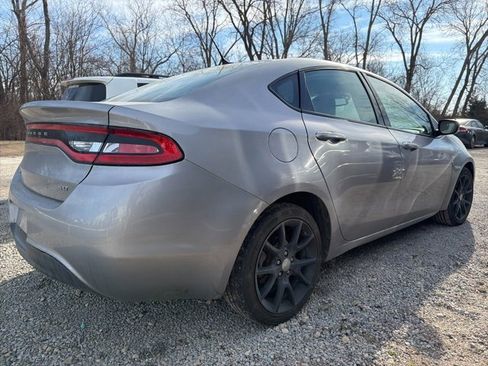 Used 2015 Dodge Dart SXT image 4