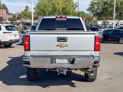 Used 2017 Chevrolet Silverado 2500 LT w/ LT Convenience Package AWD/4WD image 3