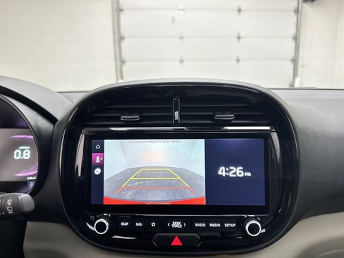 Used 2024 Kia Soul EX image 34