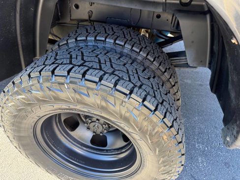 Used 2017 RAM 3500 Tradesman w/ Chrome Appearance Group image 67