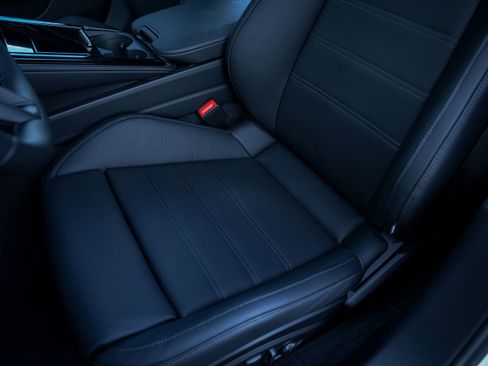 New 2026 Porsche Panamera image 21