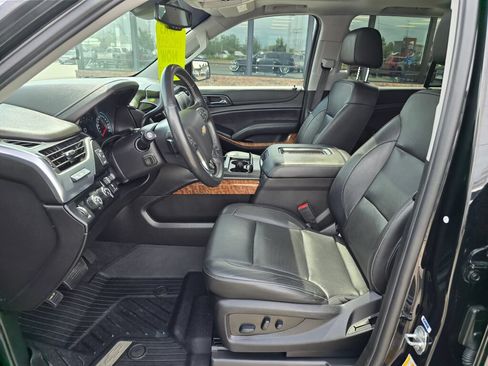 Used 2019 Chevrolet Tahoe Premier w/ RST 6.2L Performance Edition AWD/4WD image 23