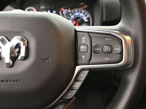 New 2026 RAM 1500 Express image 28