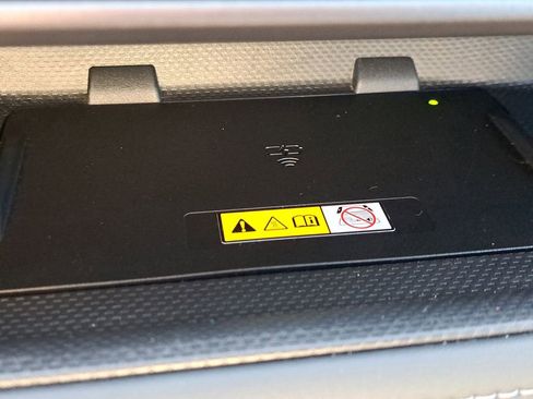 Certified 2023 Toyota Highlander XLE image 27