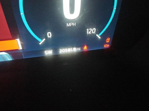 Used 2023 Ford F150 Lariat w/ Equipment Group 502A High image 17