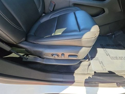 Used 2023 Chevrolet Traverse LT w/ LPO, Floor Liner Package AWD/4WD image 26