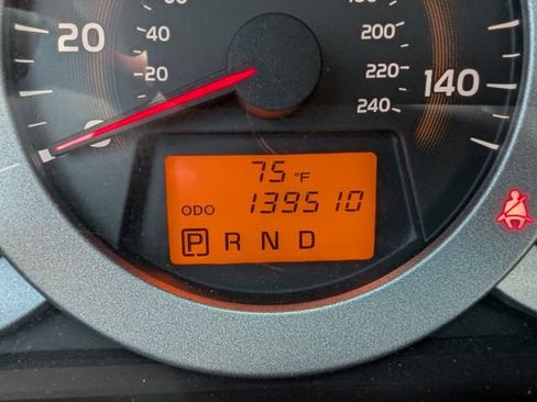 Used 2011 Toyota RAV4 Limited w/ Limited Extra Value Pkg AWD/4WD image 14