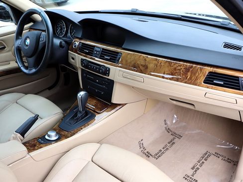 Used 2006 BMW 325xi Sedan AWD/4WD image 18