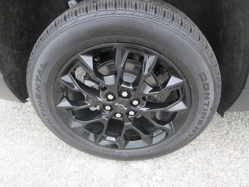 New 2026 Chevrolet Traverse LT w/ Midnight/Sport Edition FWD image 10