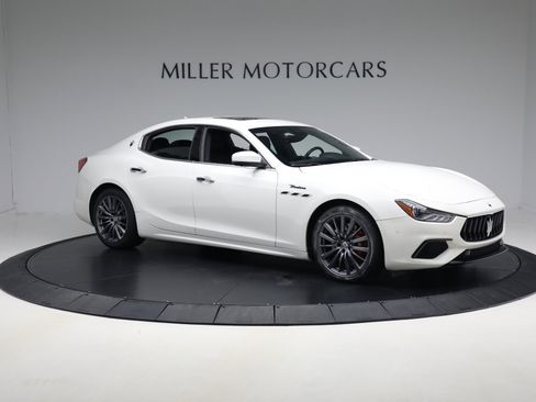 Certified 2022 Maserati Ghibli Modena Q4 image 9