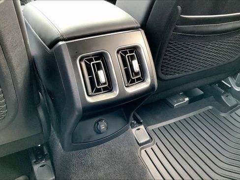 Used 2026 Kia Sorento X-Line EX AWD/4WD image 32