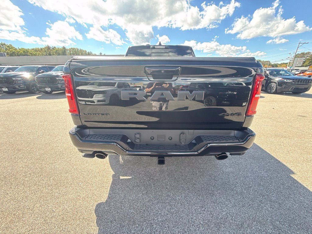 New 2027 RAM 1500 Limited AWD/4WD image 4