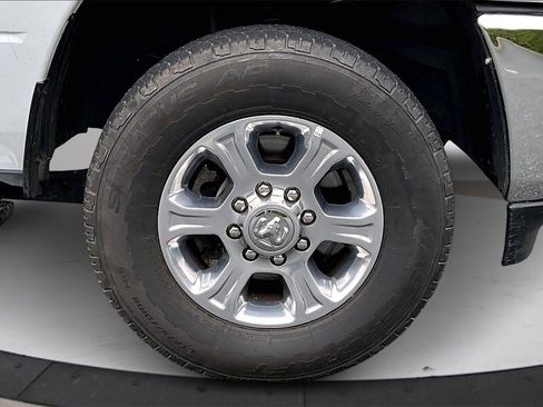 Certified 2024 RAM 2500 Big Horn image 32