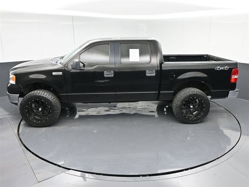 Used 2005 Ford F150 XLT image 24