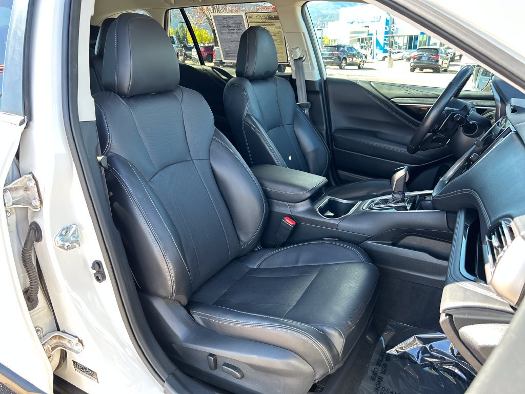 Used 2024 Subaru Outback Limited XT w/ Popular Package #2 AWD/4WD image 17