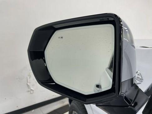 New 2026 Chevrolet Tahoe High Country w/ Sun And Tow Package image 31