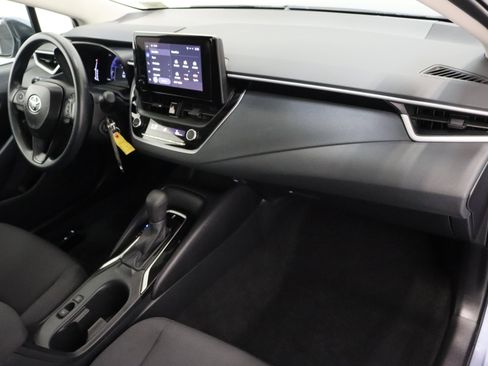 Certified 2026 Toyota Corolla LE FWD image 33