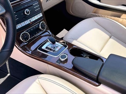 Used 2019 Mercedes-Benz SLC 300 image 17