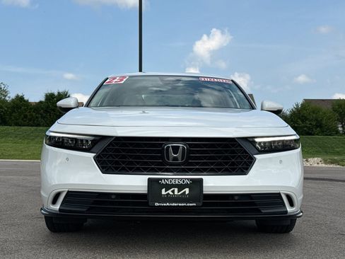 Used 2023 Honda Accord EX-L image 2