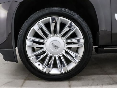 Used 2016 Cadillac Escalade Platinum image 8