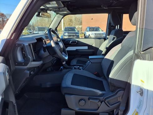 Used 2022 Ford Bronco 2-Door image 12