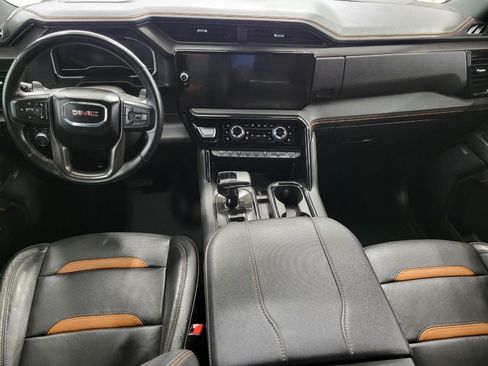 Used 2024 GMC Sierra 1500 AT4 w/ AT4 Preferred Package AWD/4WD image 7