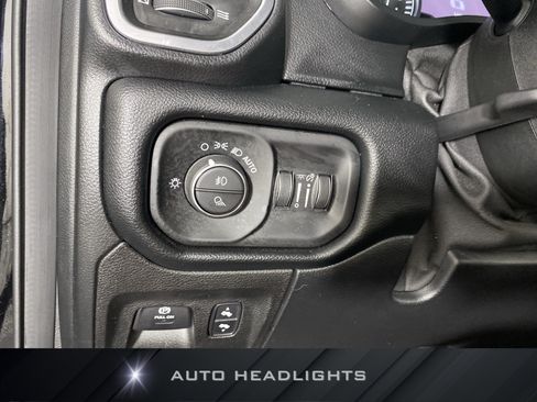 Used 2021 RAM 1500 Laramie AWD/4WD image 27
