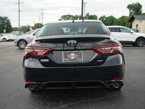 Used 2021 Toyota Camry XSE FWD image 19