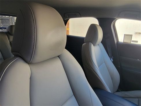 Used 2020 MAZDA CX-30 FWD w/ Select Package image 14