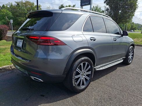 Used 2025 Mercedes-Benz GLE 450e 4MATIC image 6