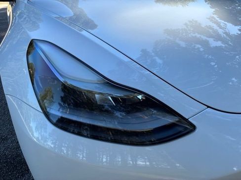 Used 2022 Tesla Model 3 Long Range AWD/4WD image 4