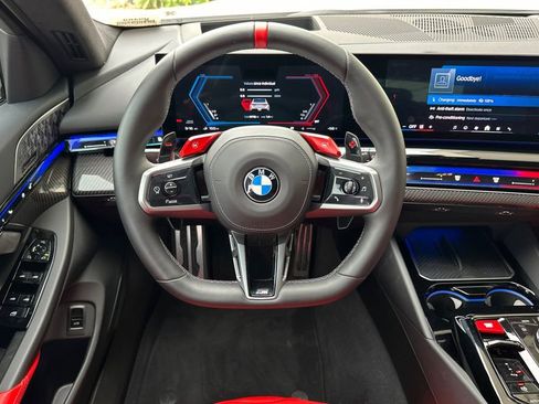Used 2025 BMW M5 Touring w/ M Driver's Package AWD/4WD image 15