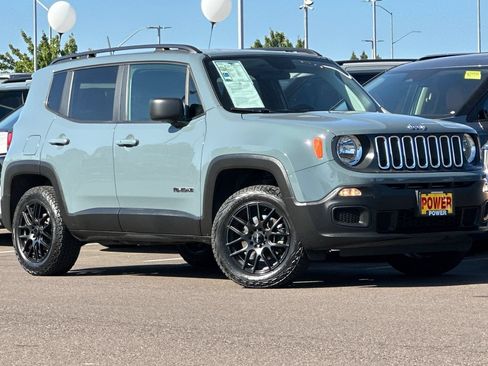 Used 2018 Jeep Renegade Sport w/ Power & Air Group AWD/4WD image 2