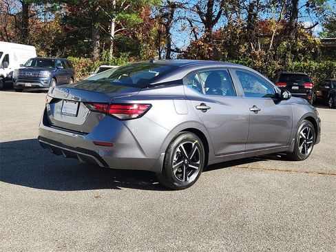 New 2025 Nissan Sentra SV w/ All-Weather Package image 4