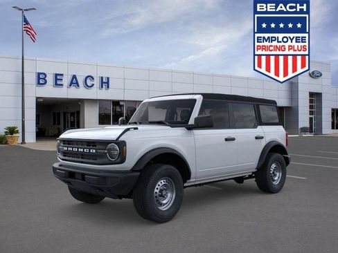 New 2025 Ford Bronco 4-Door AWD/4WD image 1