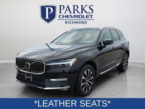 Used 2023 Volvo XC60 B5 Plus FWD image 3