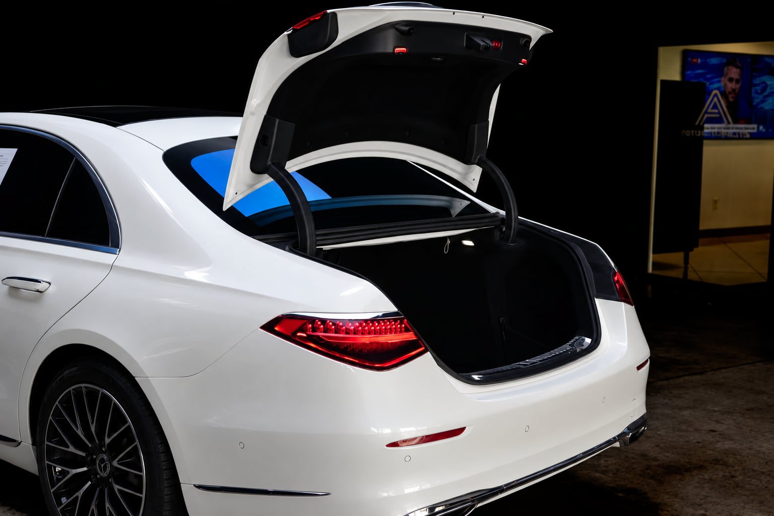 Used 2022 Mercedes-Benz S 580 4MATIC Sedan image 13