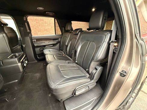 Used 2018 Ford Expedition Max Limited AWD/4WD image 15