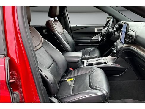 Used 2020 Ford Explorer Platinum w/ Premium Technology Package AWD/4WD image 9