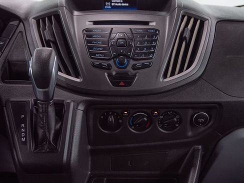 Used 2018 Ford Transit 150 XL RWD image 19