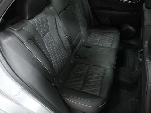 Used 2023 Buick Envision Avenir image 15